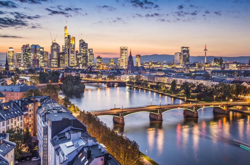  Francoforte lancia un’app di realtà aumentata per visitare il suo centro storico. La guida turistica è Johann Wolfgang von Goethe